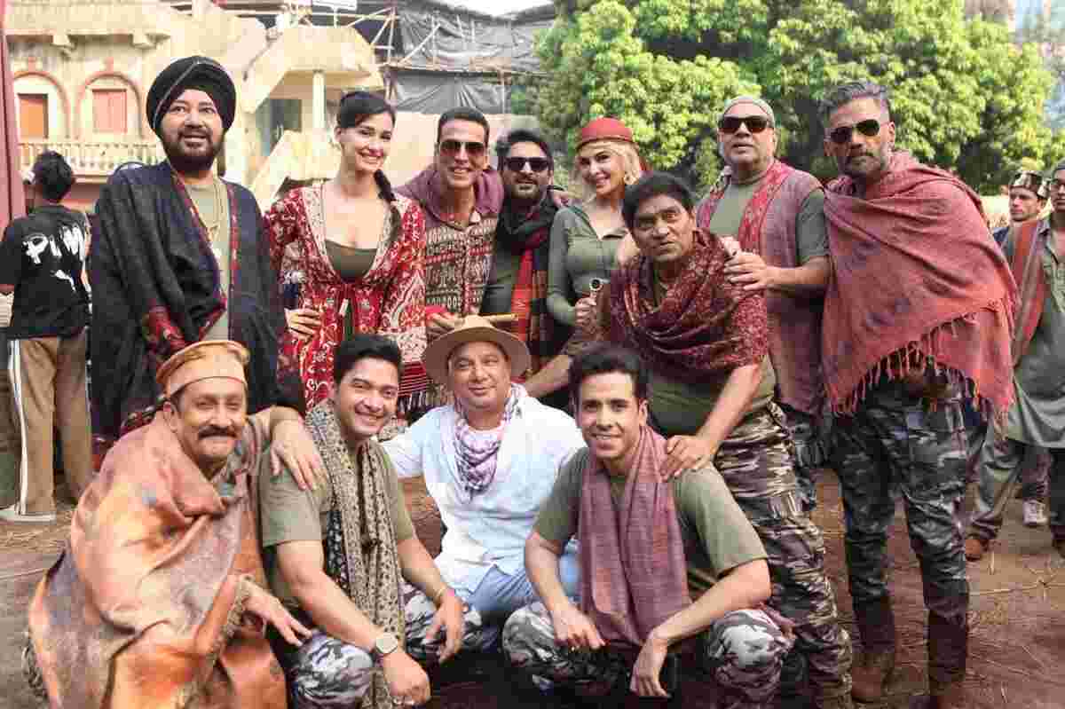 Ahmed Khan on Welcome to the Jungle: "No Need to Be Scared" 7 Ahmed Khan on Welcome to the Jungle: “No Need to Be Scared”