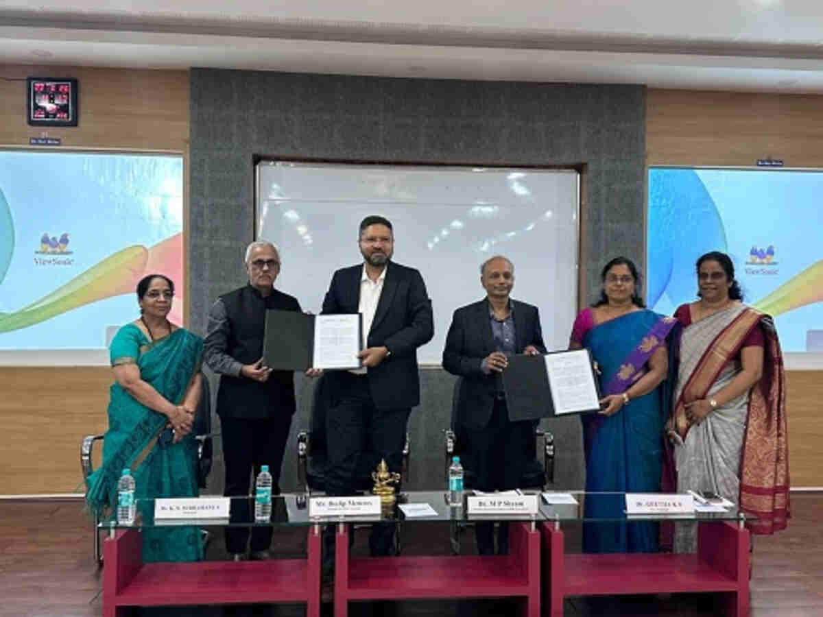 RVCE and Axtroid Partner to Bring Advanced Manufacturing and Extended Reality Skills to Future Engineers 2 RVCE and Axtroid Partner to Bring Advanced Manufacturing and Extended Reality Skills to Future Engineers