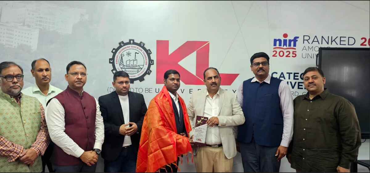 KL Deemed to be University Launches Nation’s First Agentic AI Campus with HCL GUVI AI Labs 2 KL University and HCL GUVI AI Labs officials signing an MoU to launch the nation's first Agentic AI Campus.